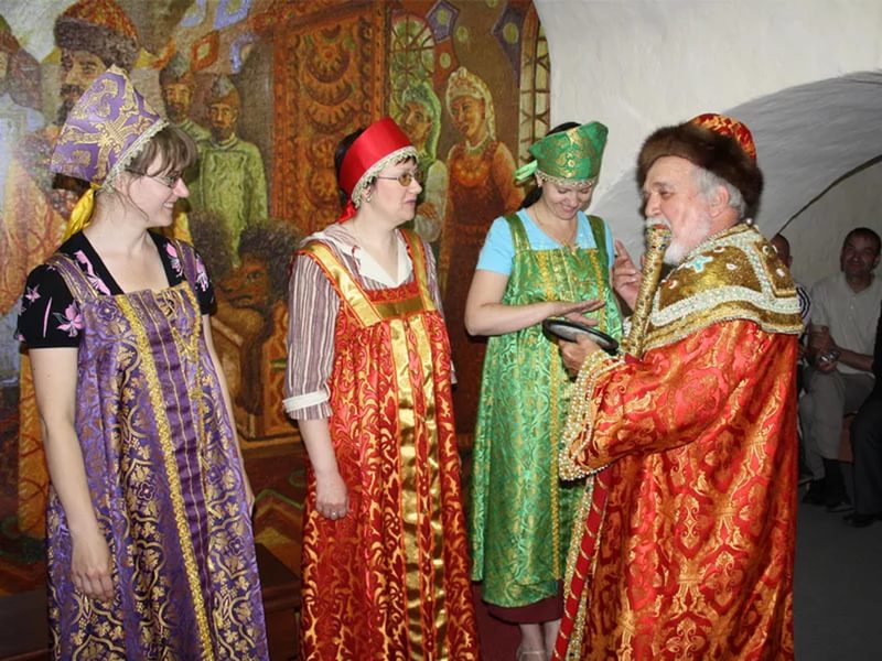 АЛЕКСАНДРОВСКАЯ СЛОБОДА "Град царский, град грозный"  Автобусный тур